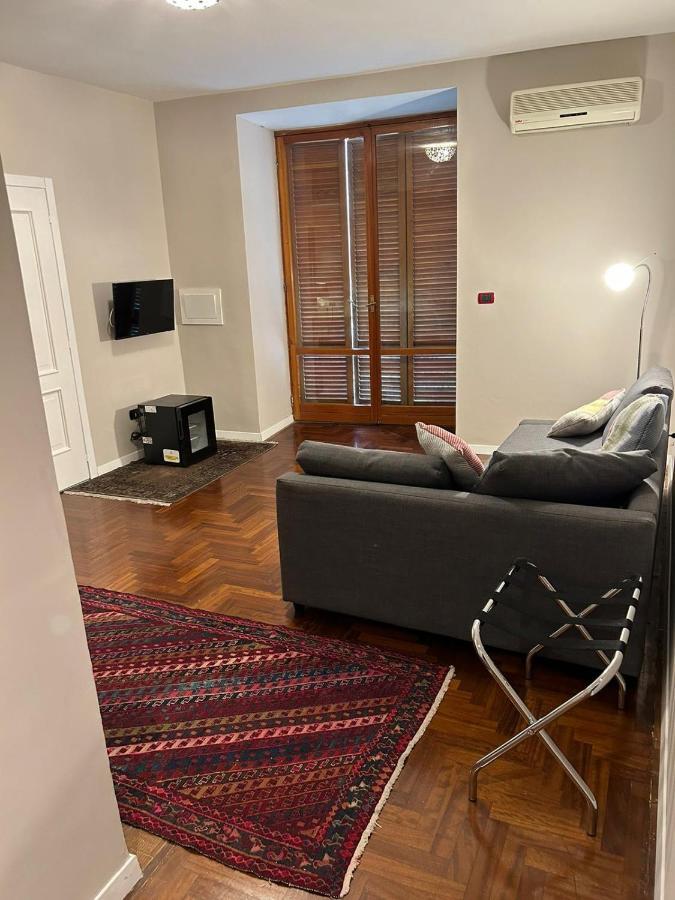 Mh Design Hotel Наполи Екстериор снимка